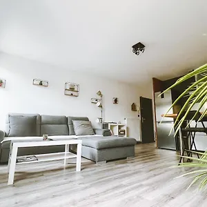 appartement-suprieur-60m2-centre-historique-tournon-sur.hotels-rhonealpes.com/