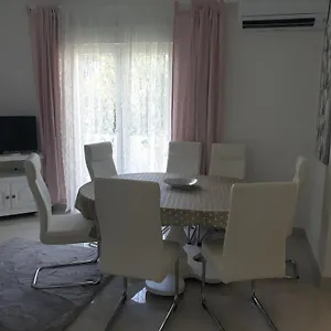 Mare Apartmán Banjol