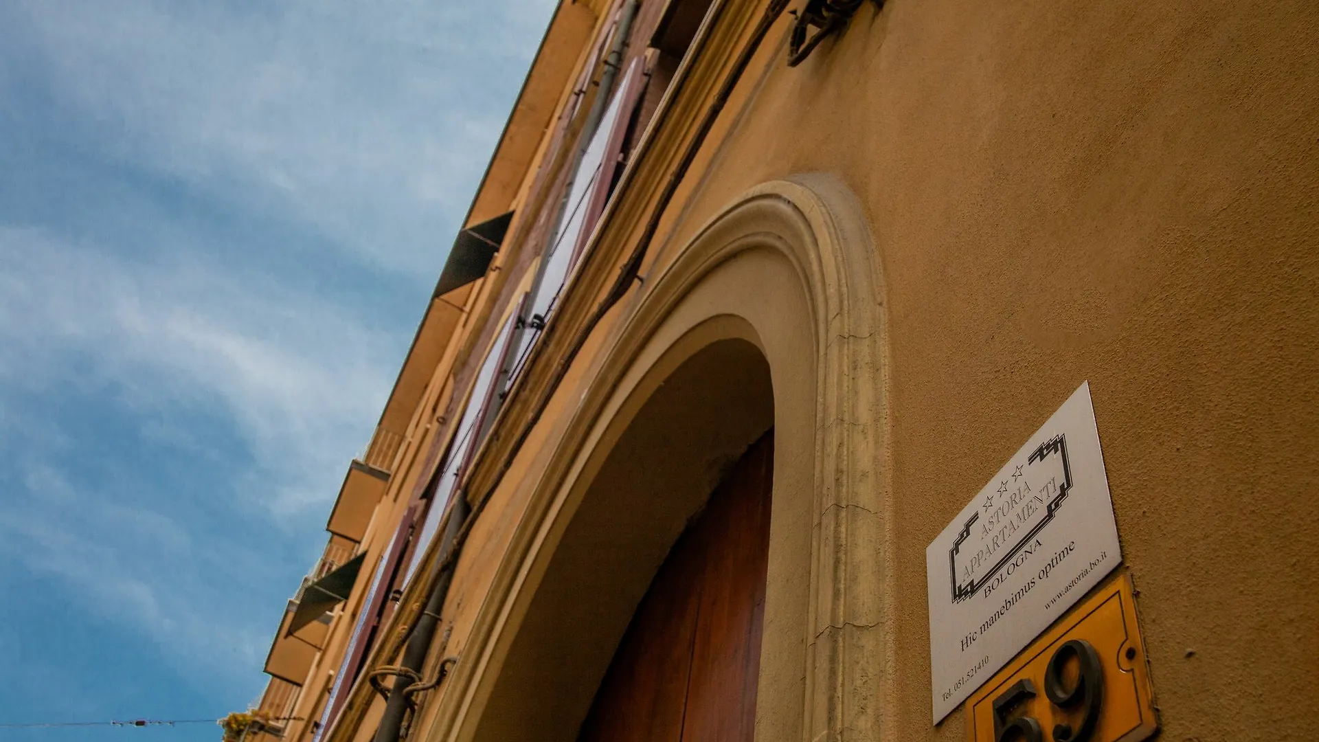 Lägenhet Appartamenti Astoria Bologna